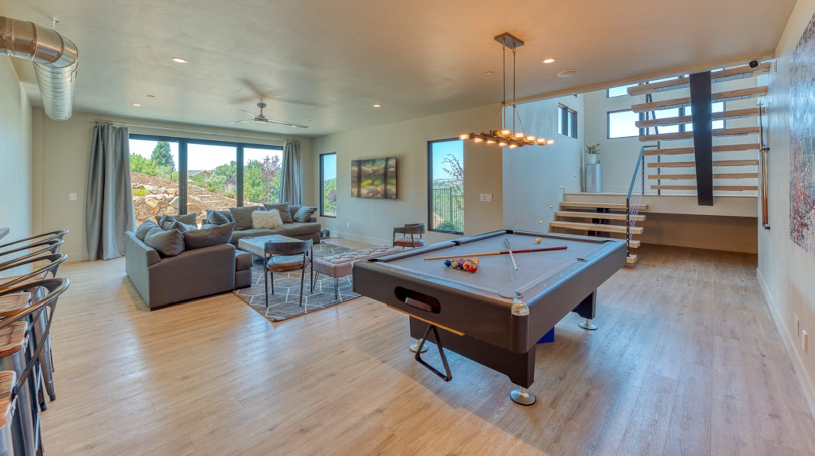 SF game room